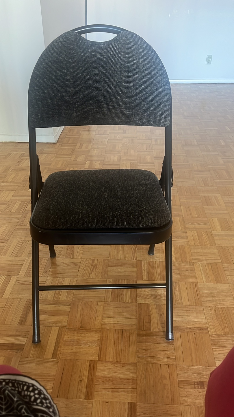 Folding Chairs (4)