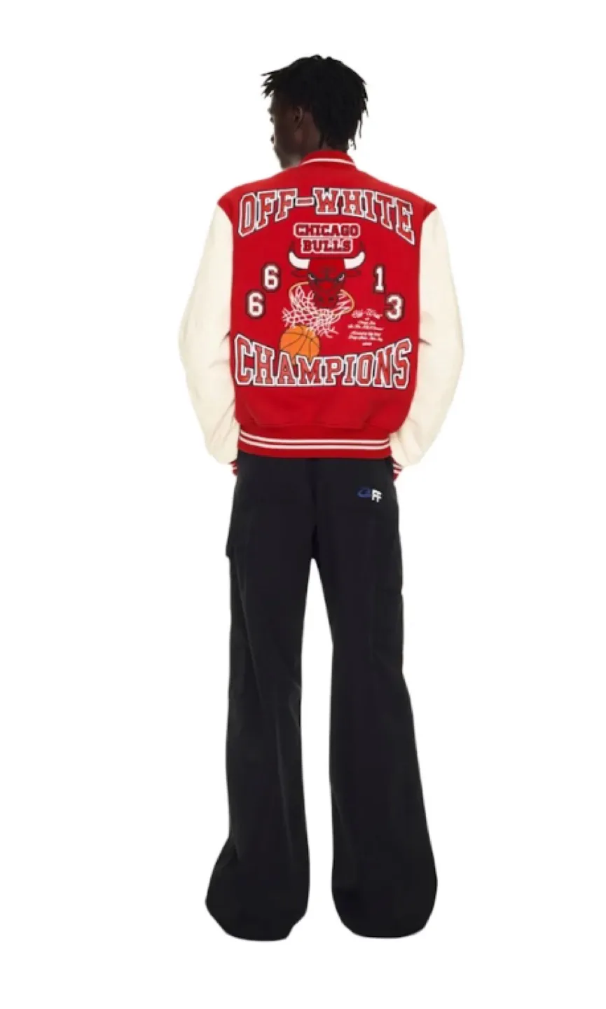 Off-White C/O Virgil Abloh Chicago Bulls Varsity Jacket image indicator(2)
