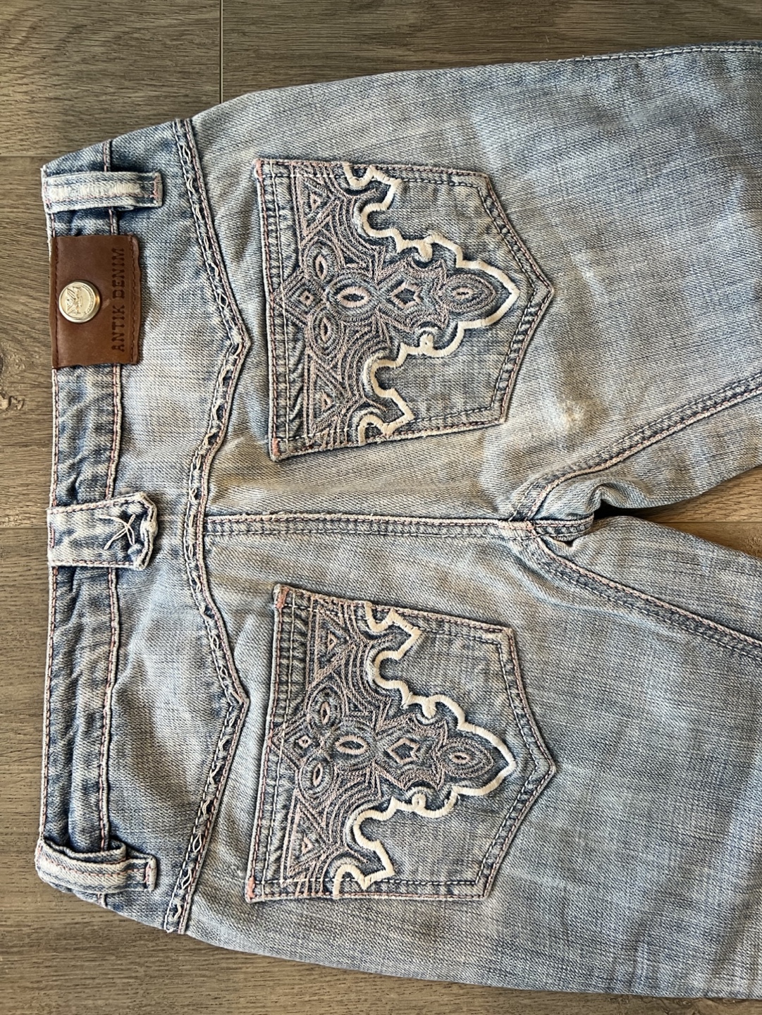 Antik Denim Low Rise Bootcut Jeans Sz 27