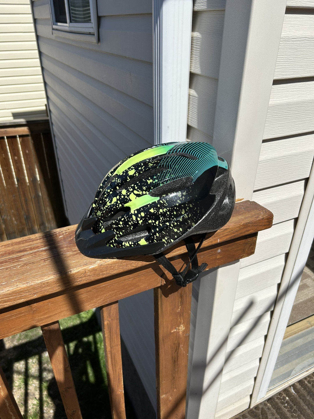 Kids' Jeep X16 Bicycle & Matching Helmet - photo 3