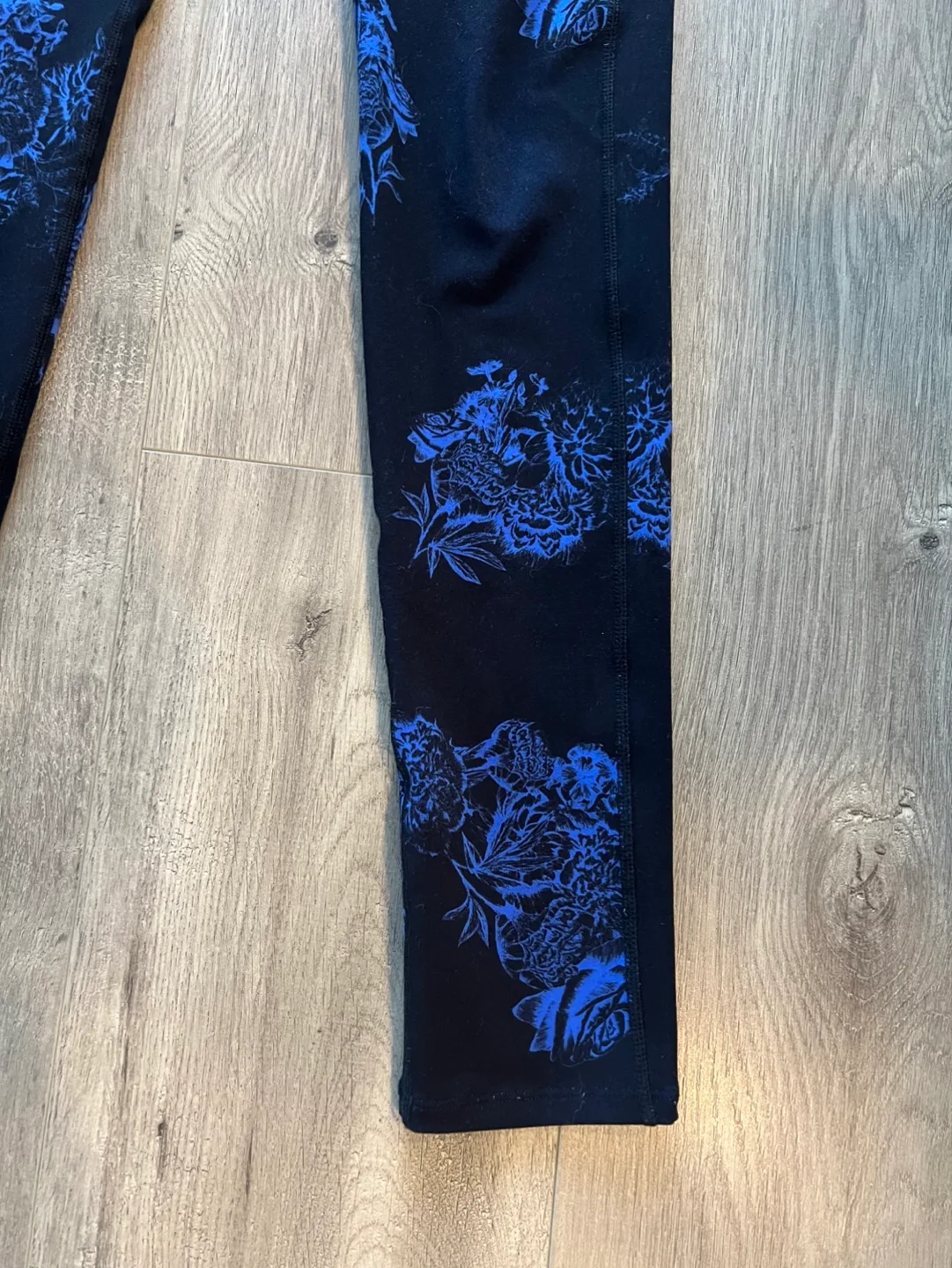 RYU High-Waisted Leggings - Floral Print - Size XS/TP image indicator(7)