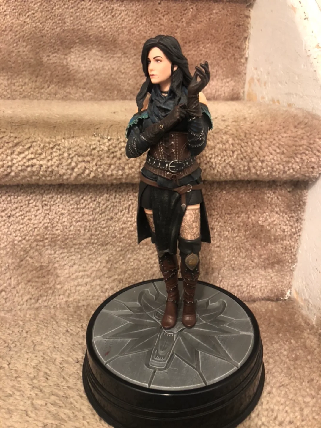 Triss Merigold Witcher 3 Wild Hunt Figurine thumbnail