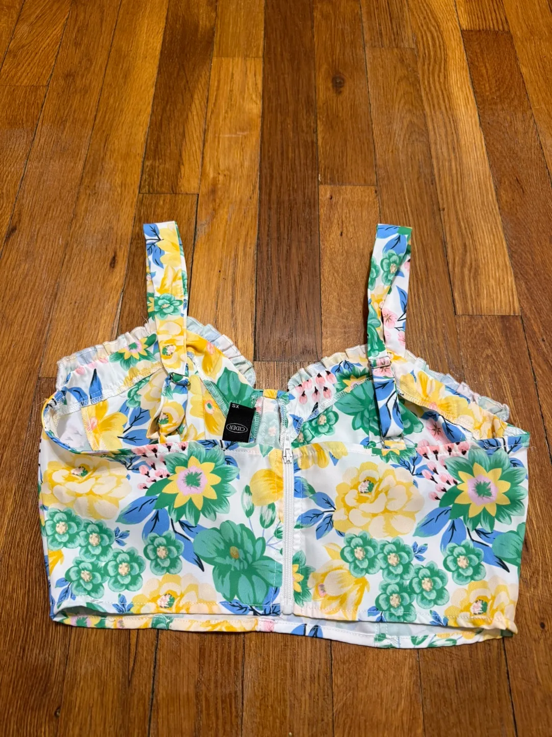 Floral Print Zip-Up Crop Top image indicator(2)
