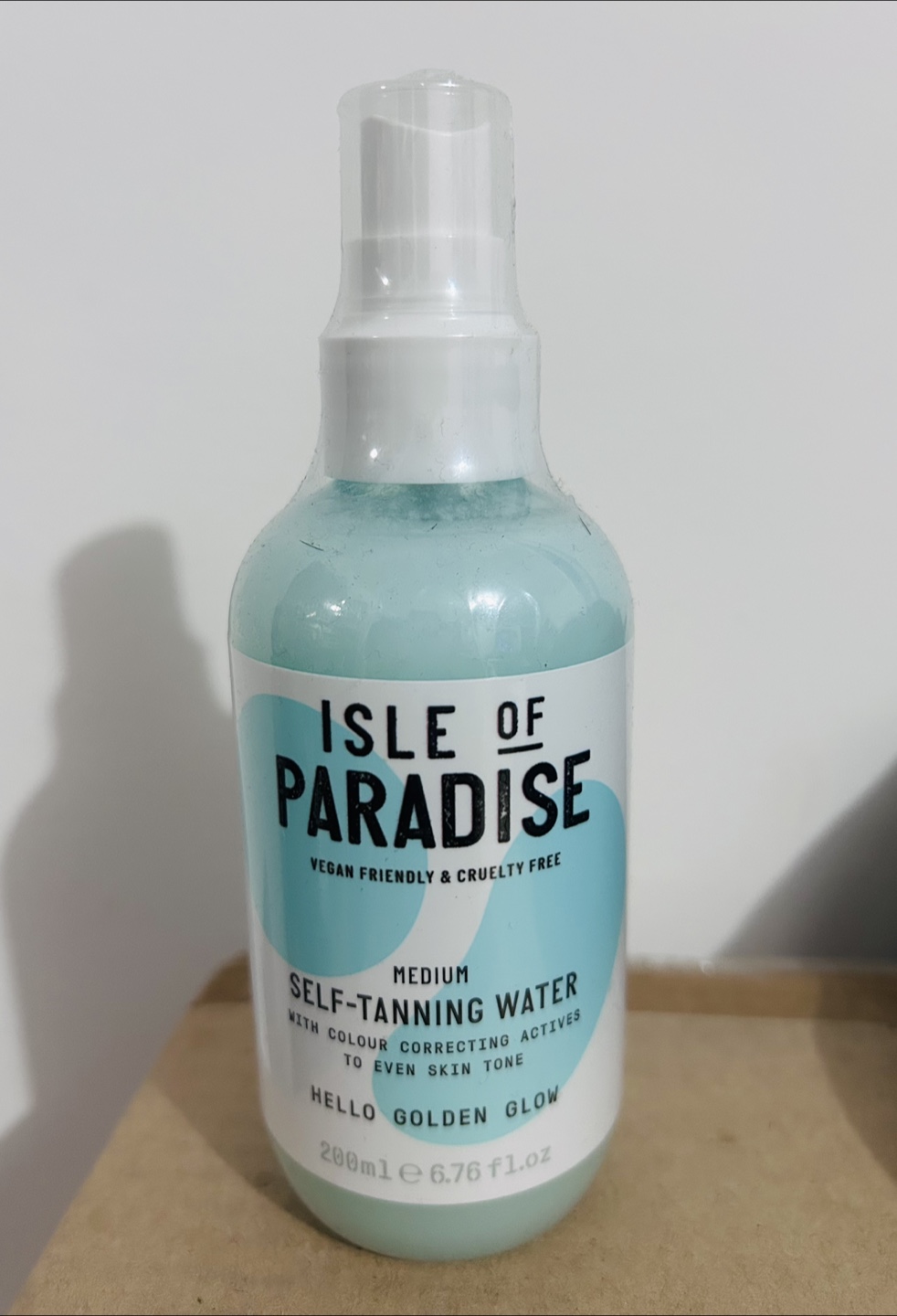 Isle of Paradise Self-Tanning Water