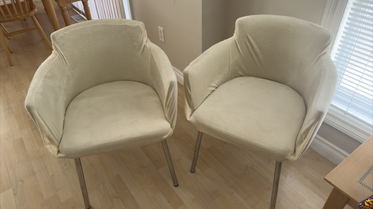 Modern Off-White Accent Chair with Metal Legs