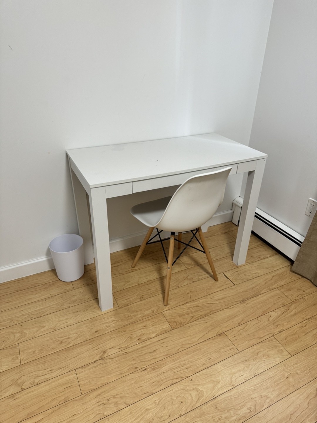 White Desk with Chair