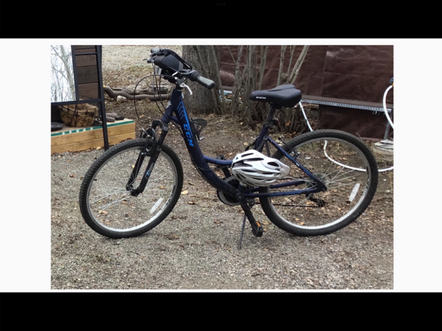 CCM Women's 26" Hybrid Bicycle