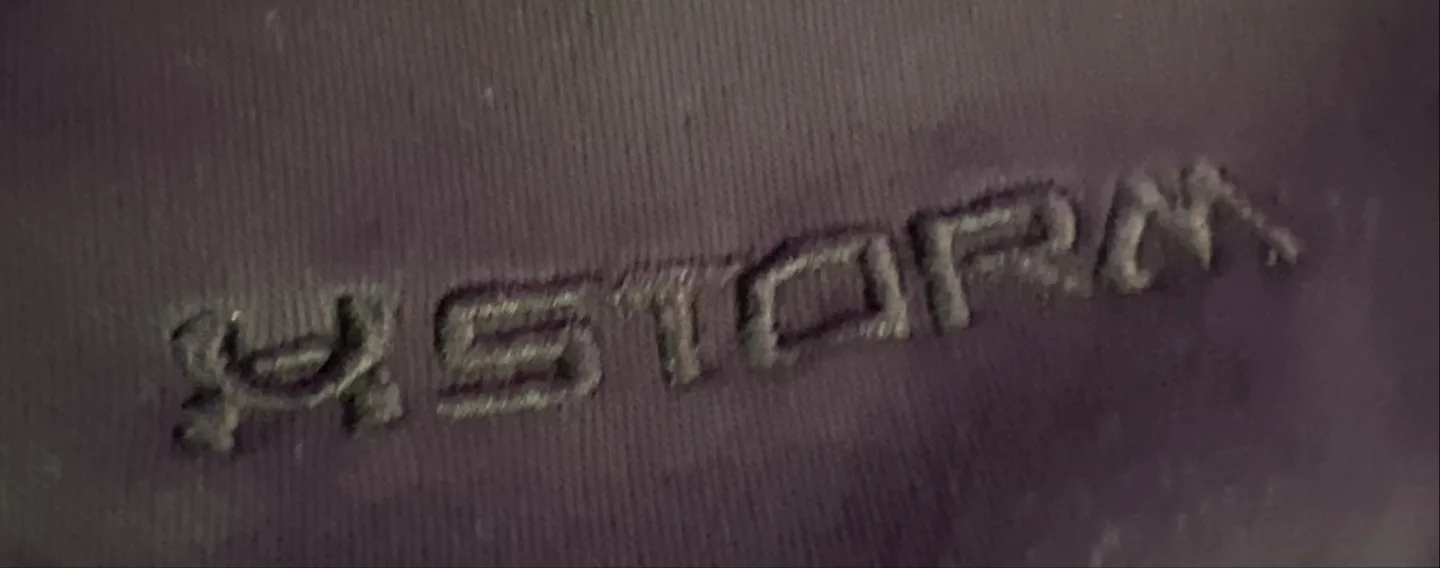 🍒Under Armour Women's Hoodie image indicator(5)