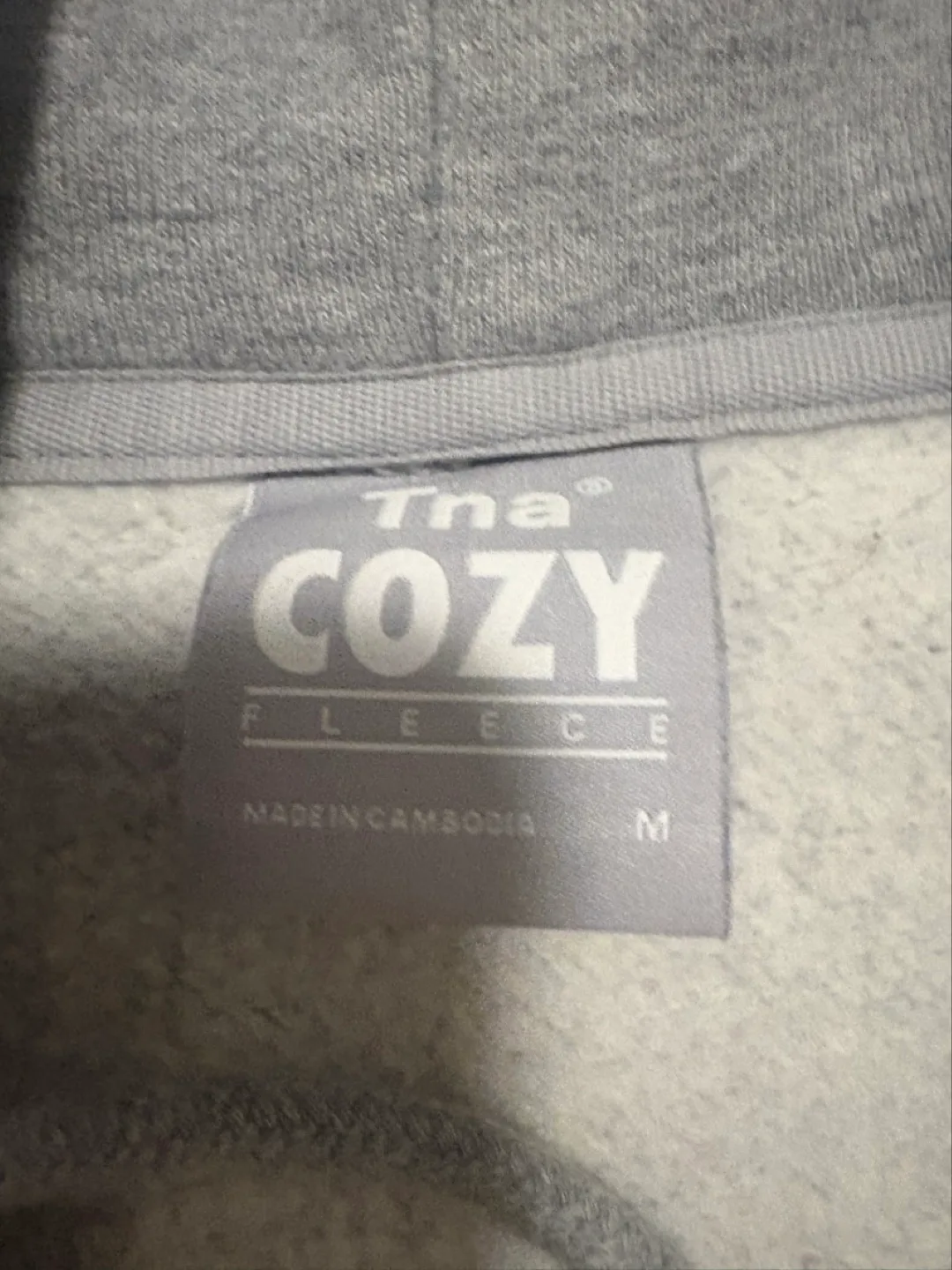 Aritzia Cozy Fleece Zip-Up Hoodie - Size M image indicator(2)