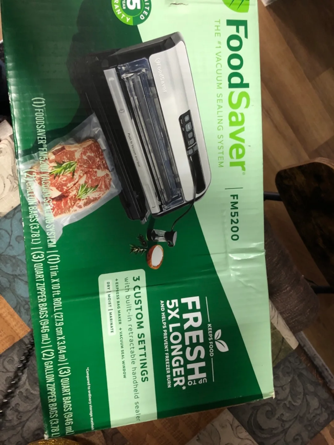 FoodSaver FM5200 Vacuum Sealing System image indicator(2)