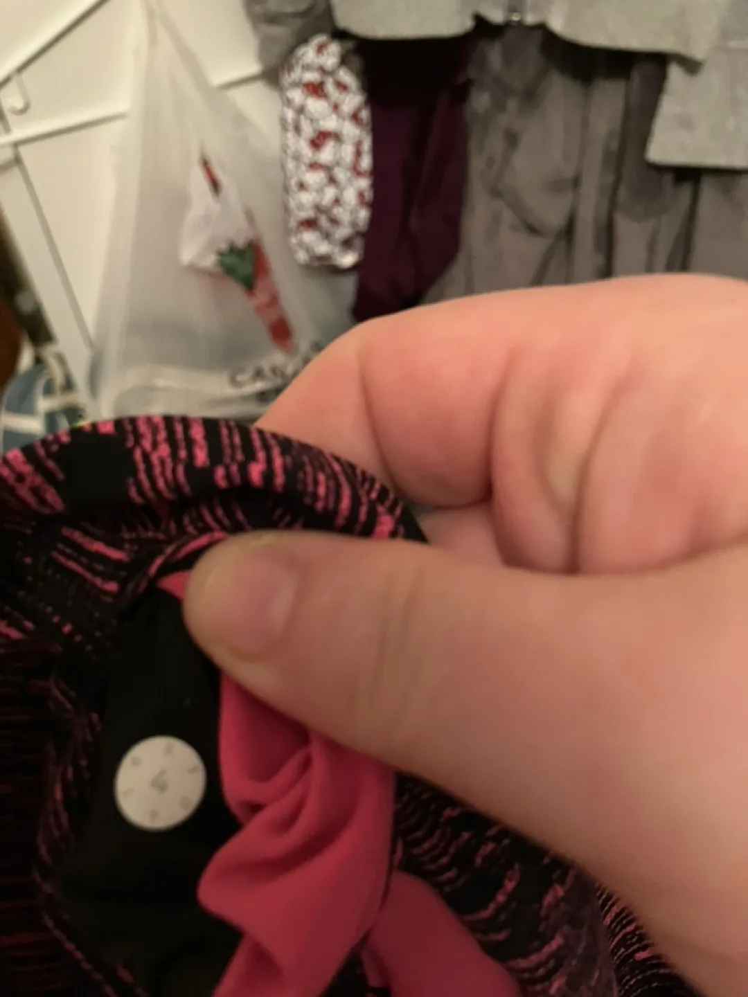 Lululemon Pink Black 7/8 Leggings Size 4 image indicator(5)