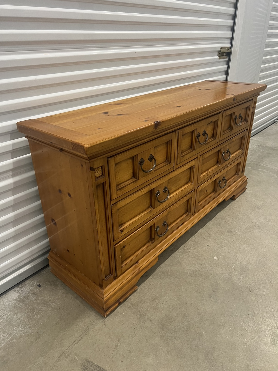 Broyhill 7 drawers Dresser - photo 5