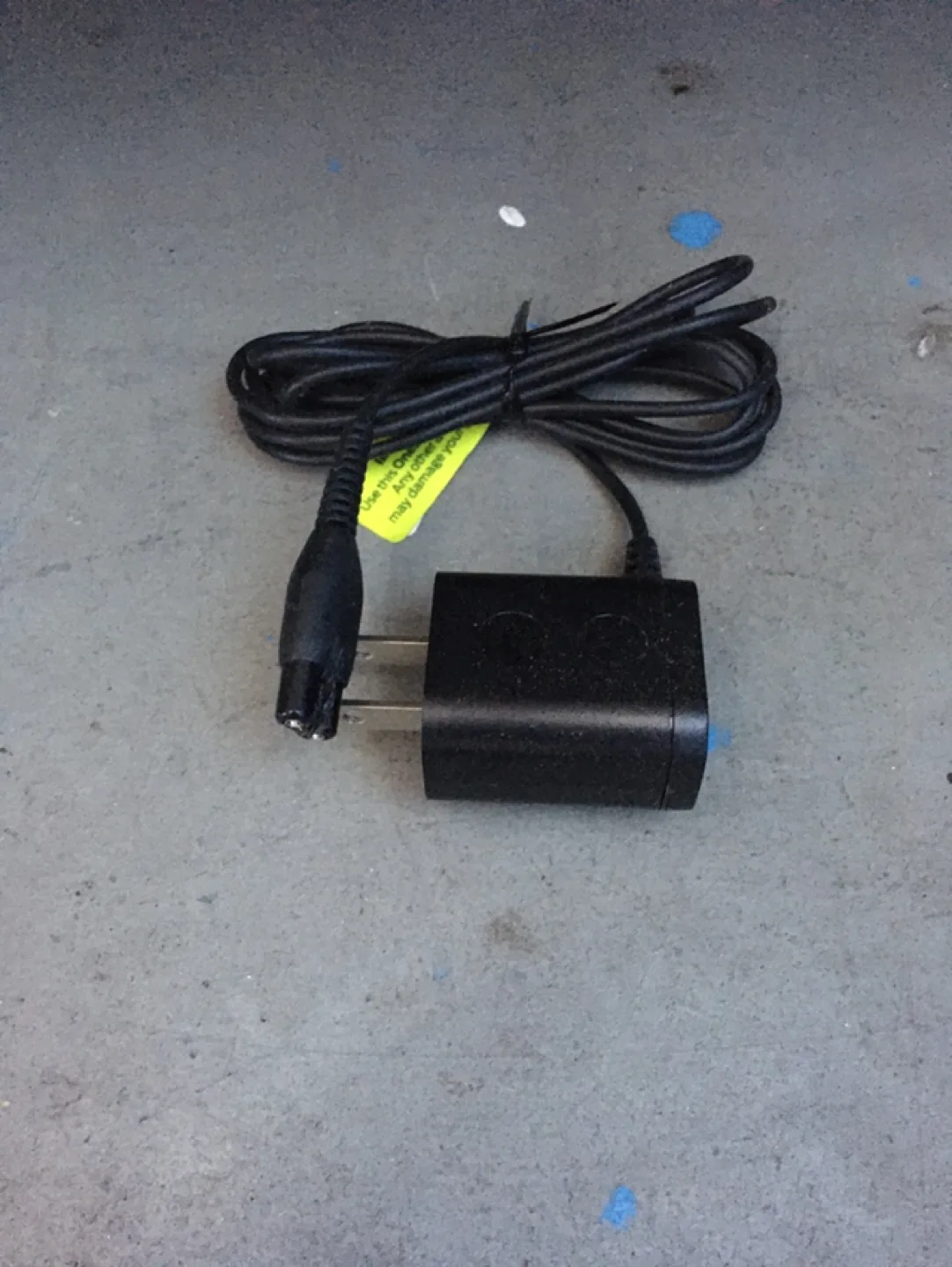 Assorted Power Supplies for Sony Laptops and others…. image indicator(5)