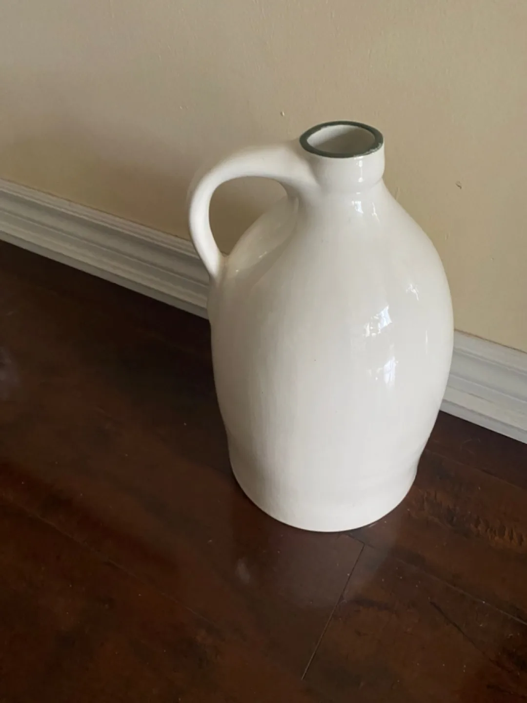Vintage Pottery Jug with Loon Design image indicator(3)