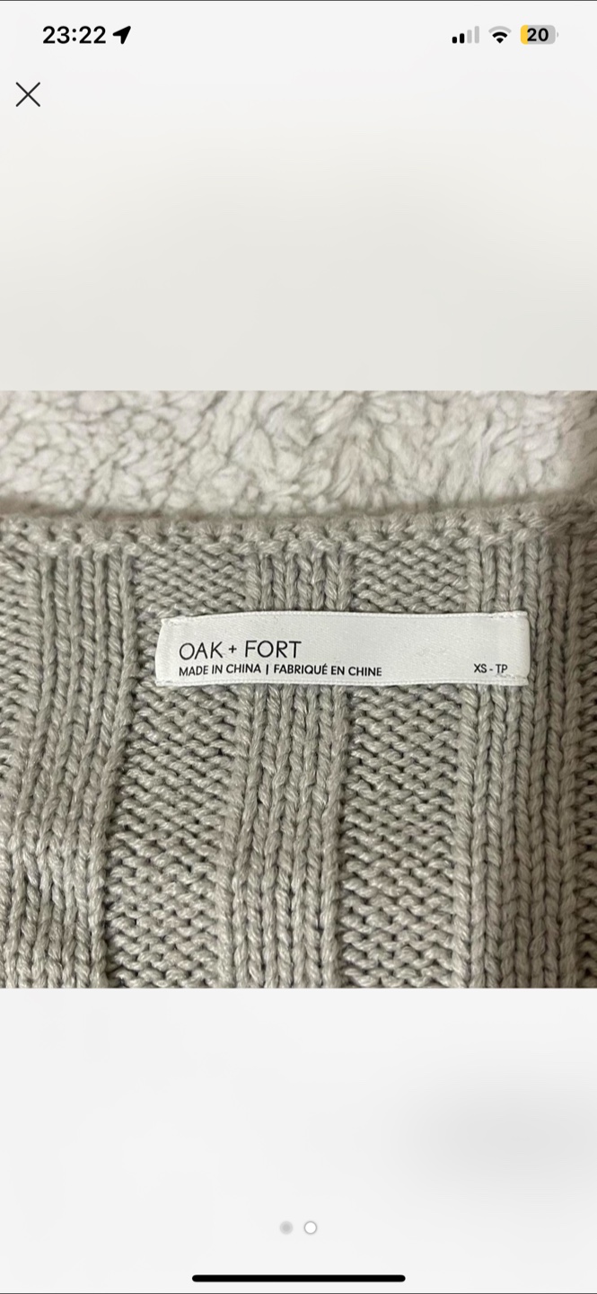 Oak + Fort - XS Grey Cropped Rib-Knit V-Neck Sweater - photo 2