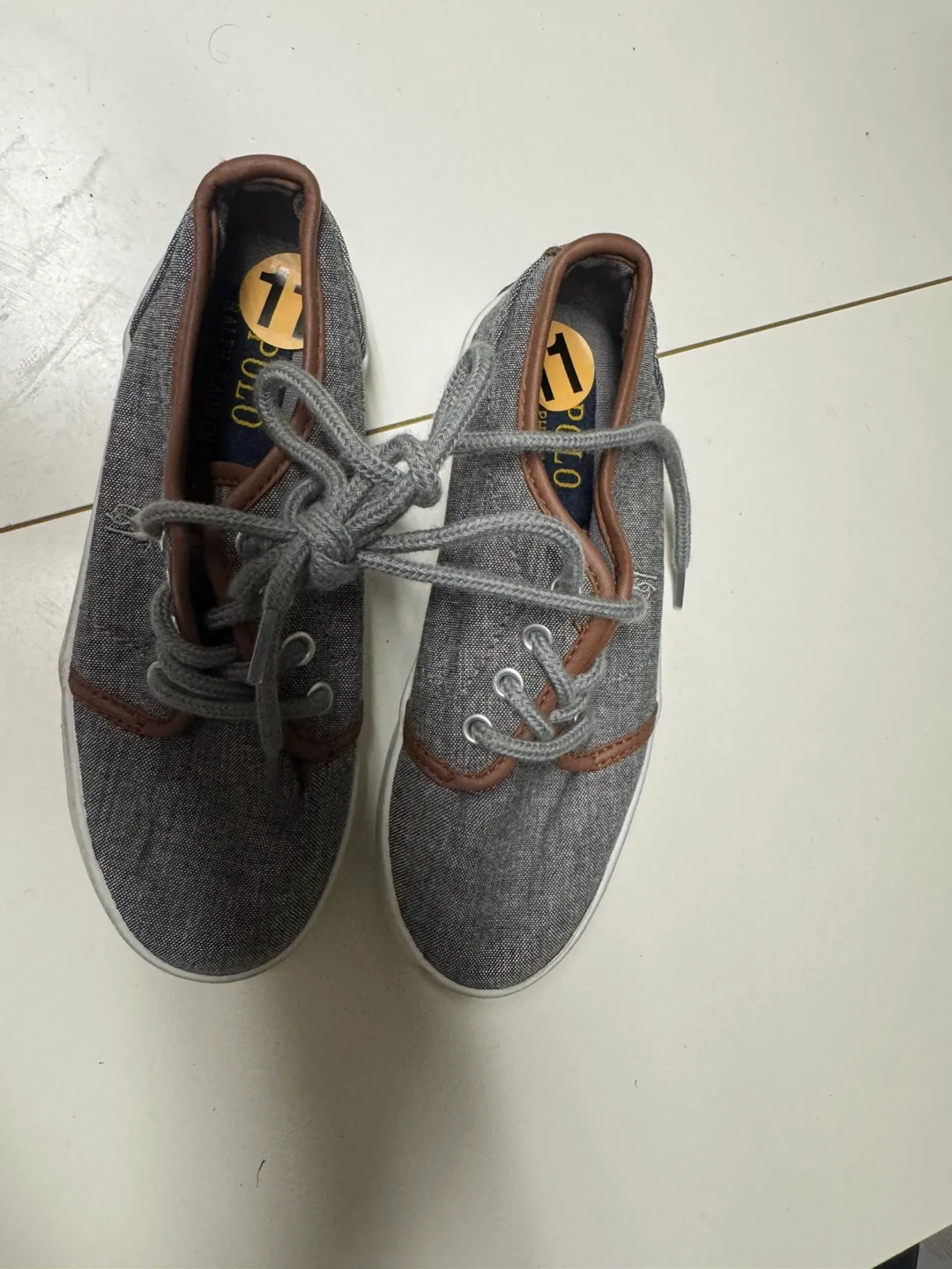Polo Ralph Lauren Boy's Grey Canvas Sneakers Size 1 thumbnail