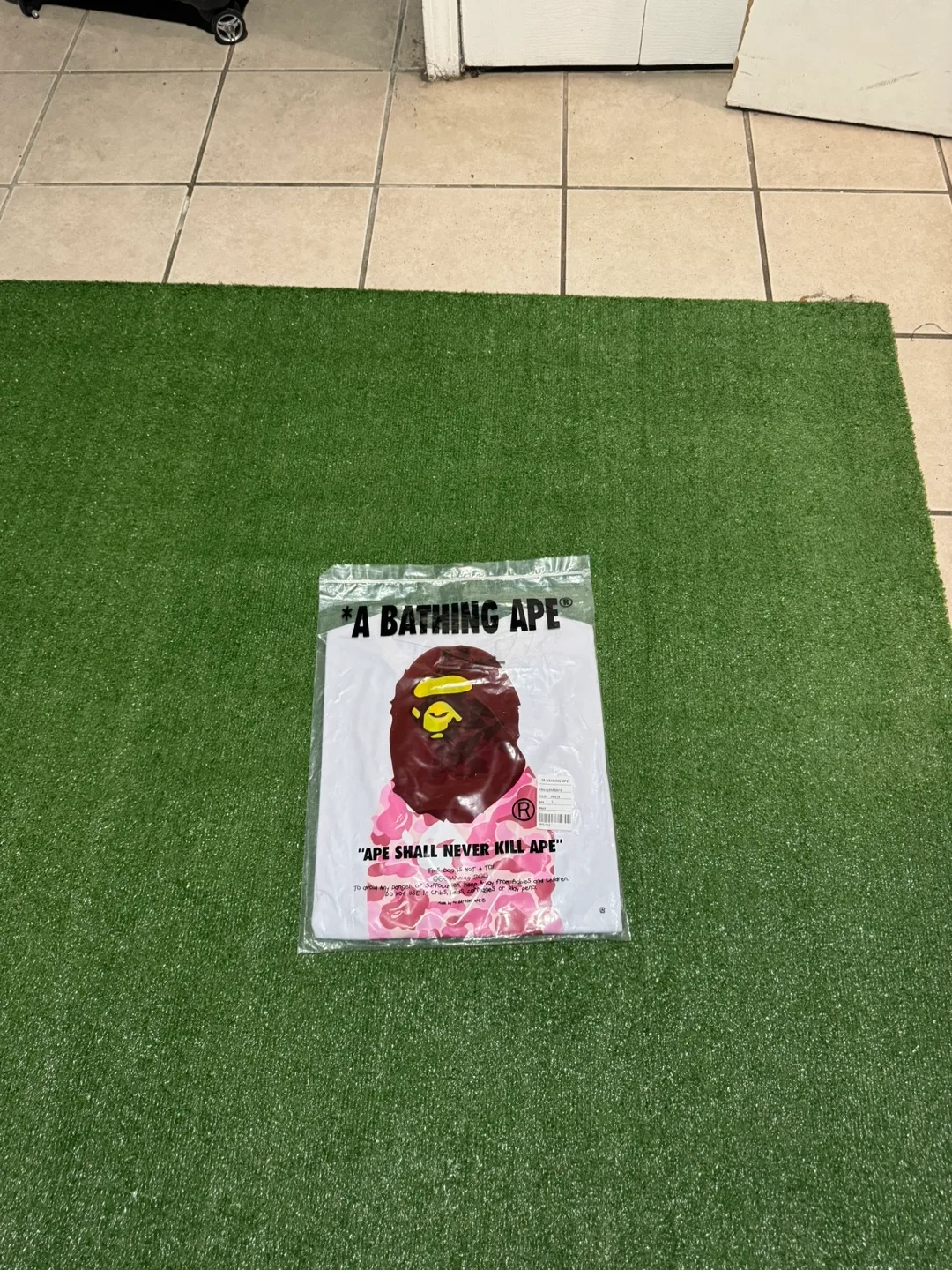 A Bathing Ape Pink Camo Tee image indicator(2)