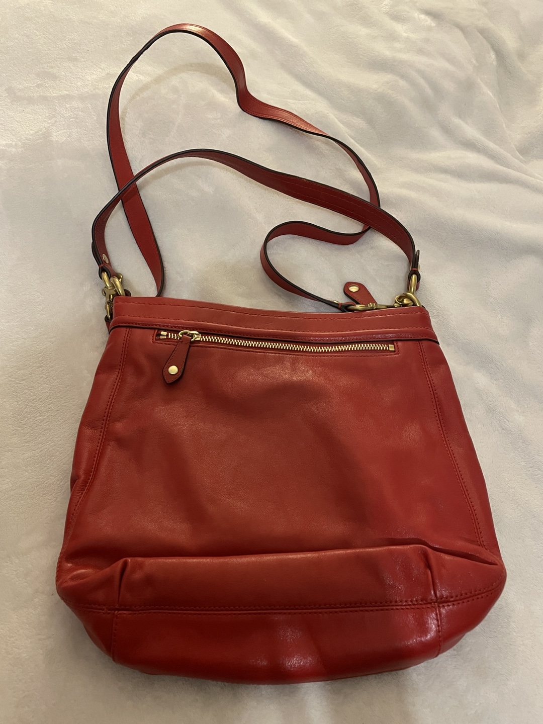 Red Leather Coach Shoulder Bag - photo 2