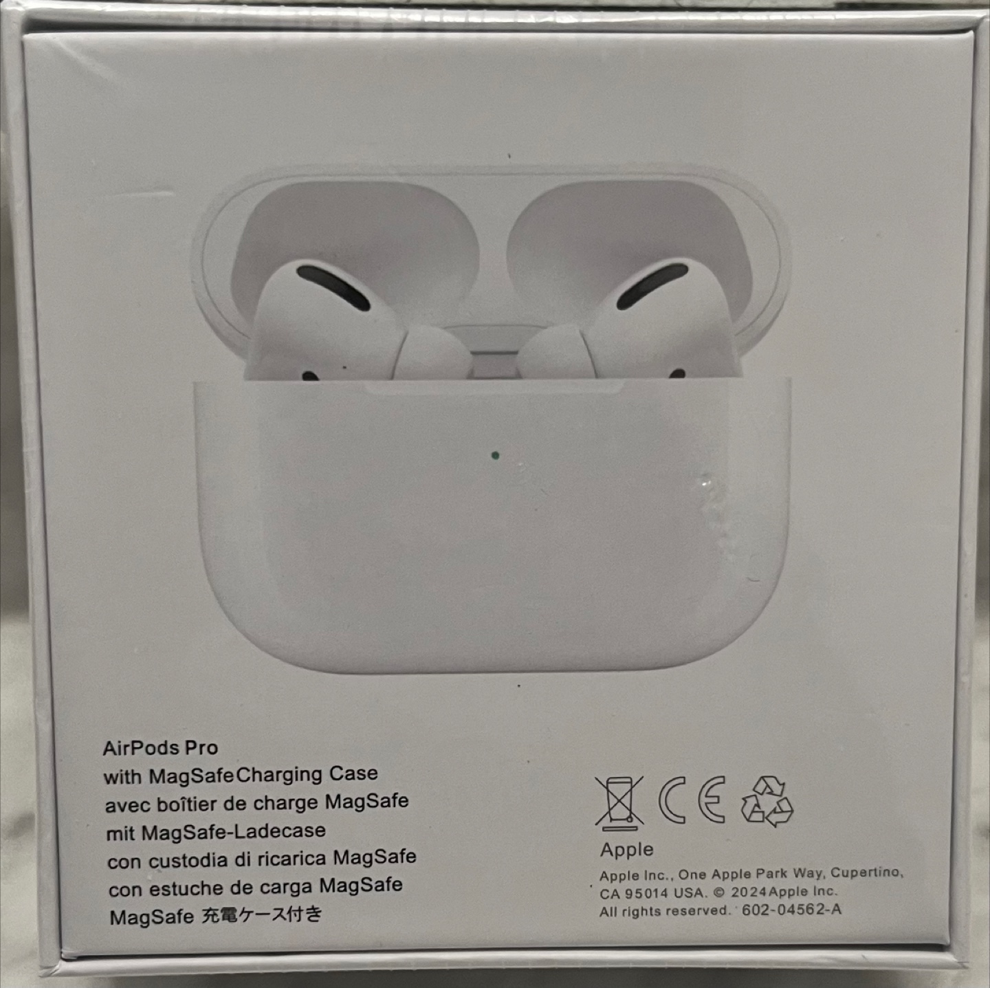 New AirPods Pro with MagSafe Charging Case - photo 5