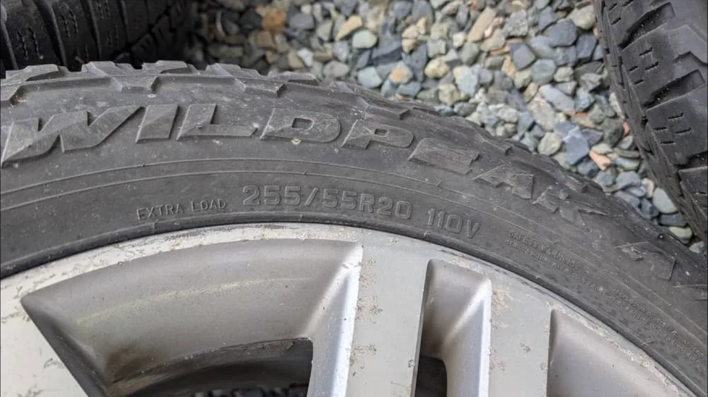 Toyota 4runner Tires & Wheels image indicator(2)