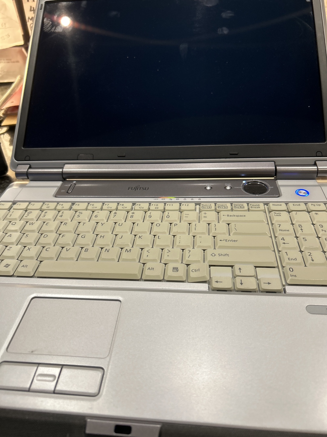 Fujitsu Laptop - Older Model