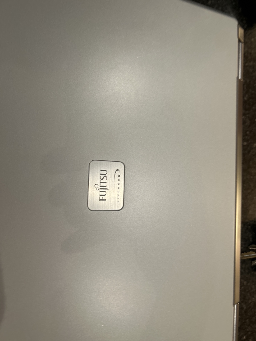 Fujitsu Laptop - Older Model - photo 2