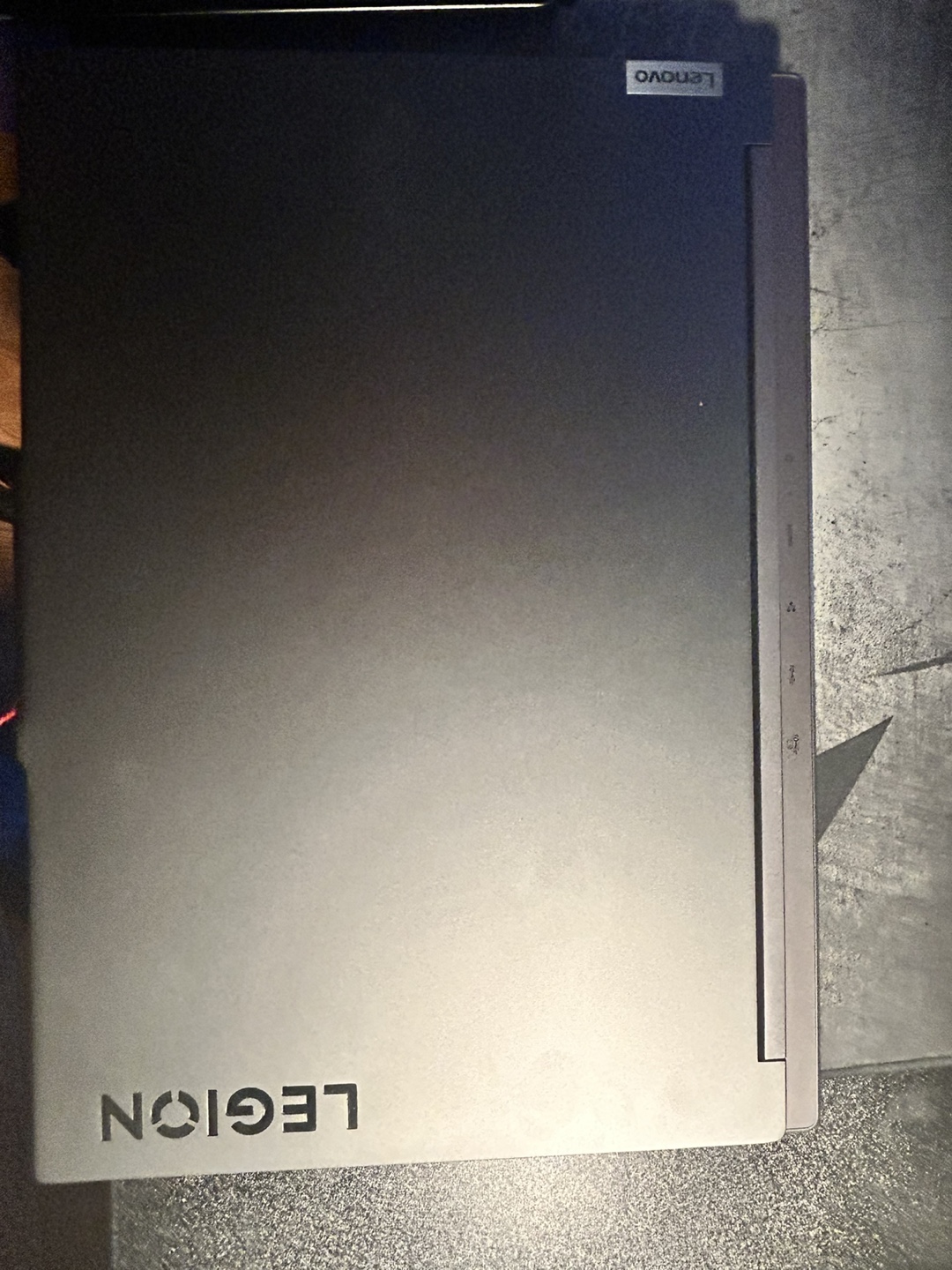 Lenovo Legion 5 Gaming Laptop - photo 2