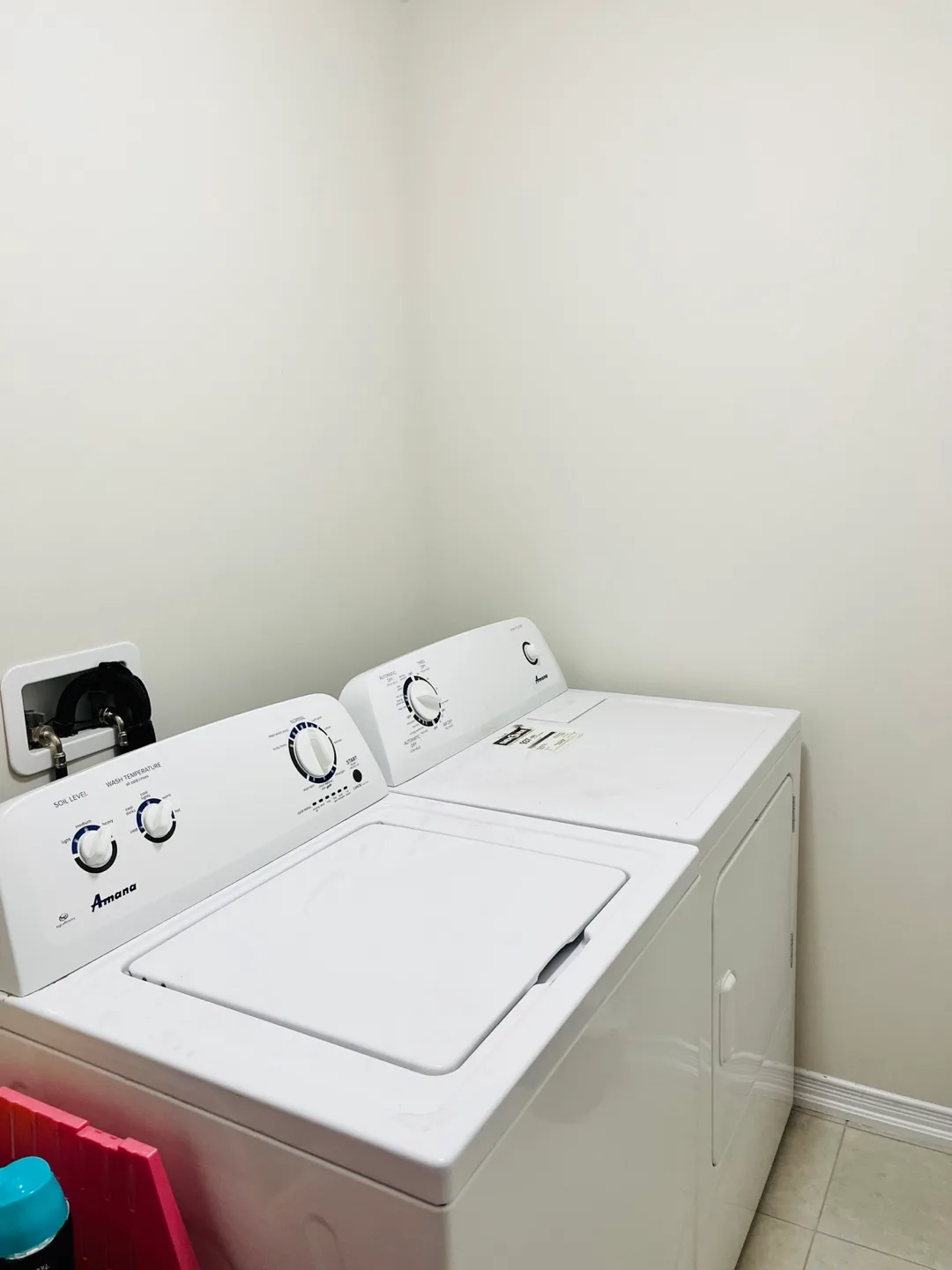 Room for rent image indicator(6)