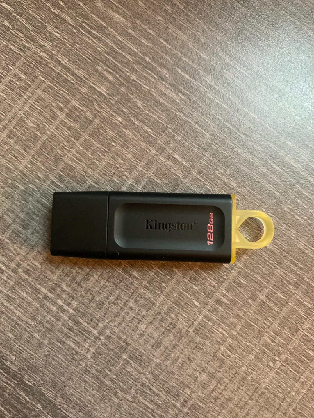 Kingston DataTraveler 128GB USB Flash Drive thumbnail