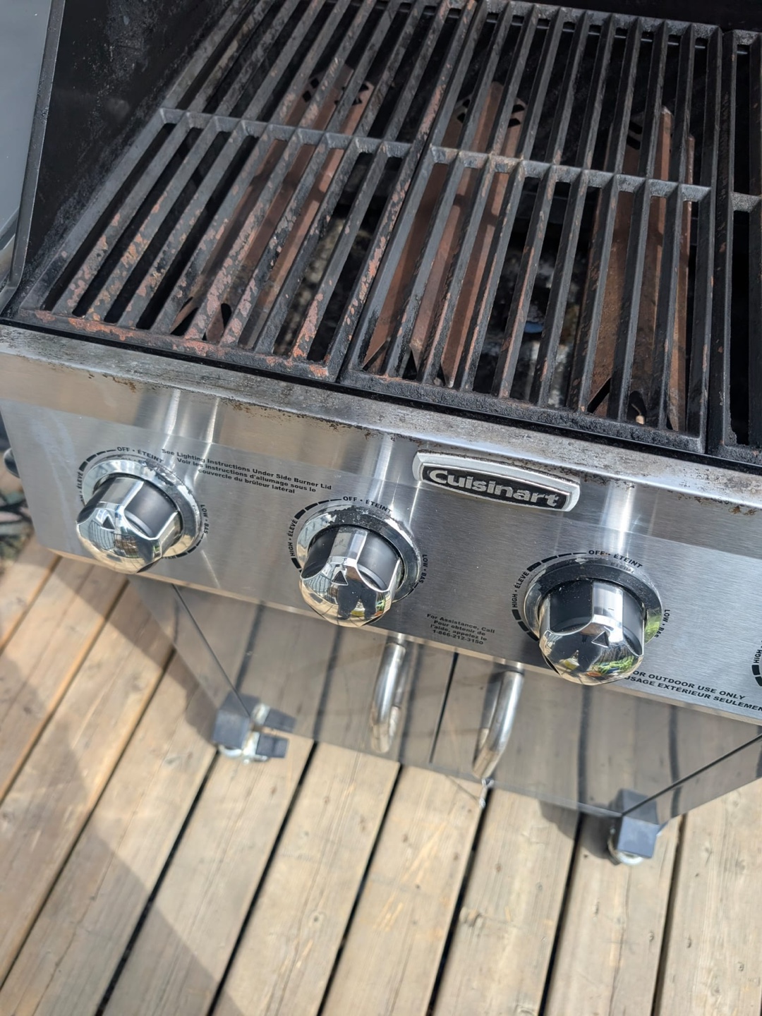 Cuisinart 4-Burner Propane BBQ Grill - photo 3