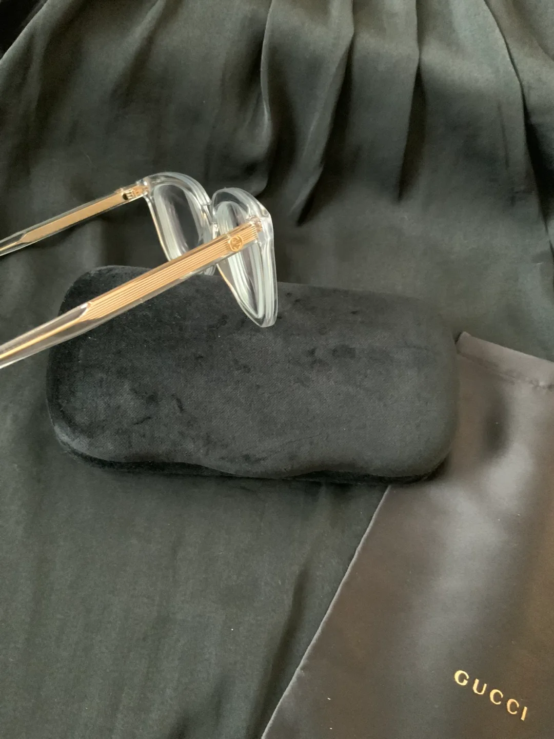 Gucci Clear Frame Glasses image indicator(3)