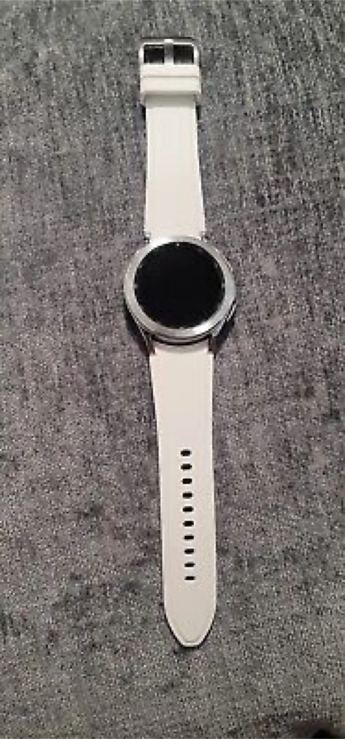 Samsung Galaxy Watch 4 42mm Smartwatch - White thumbnail