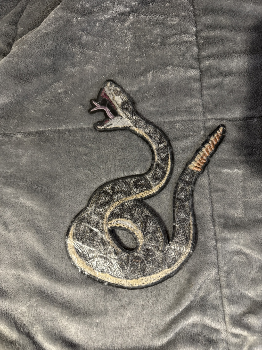 Set of 4 embroidered patches: skulls, snake, and cafe racer - photo 4