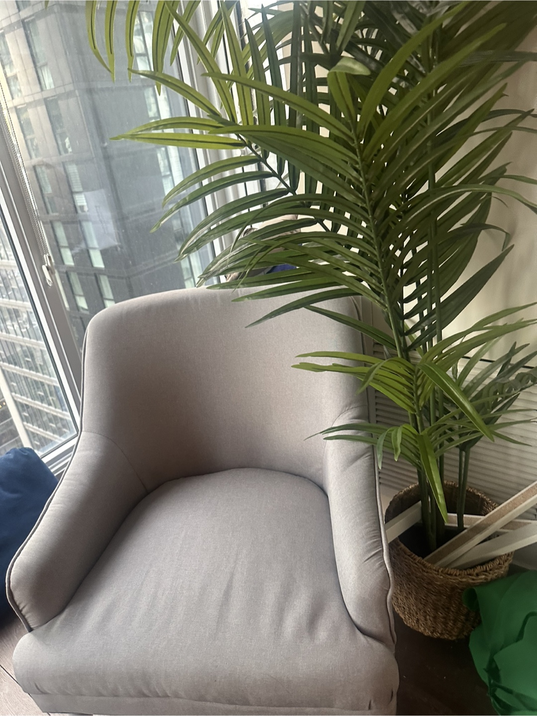 Grey Armchair - photo 4