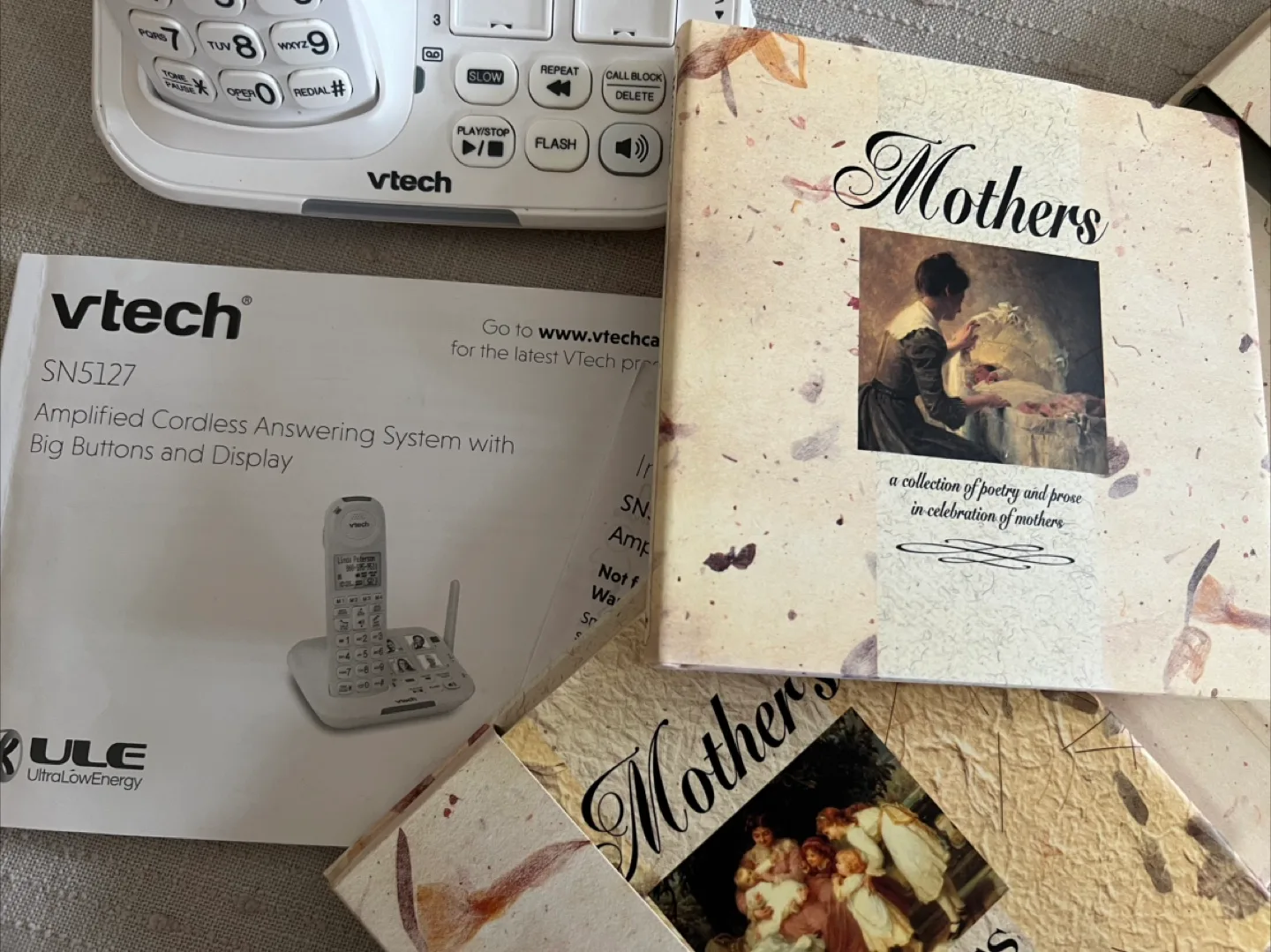 Telephone Answering System with Big Buttons and Display image indicator(3)