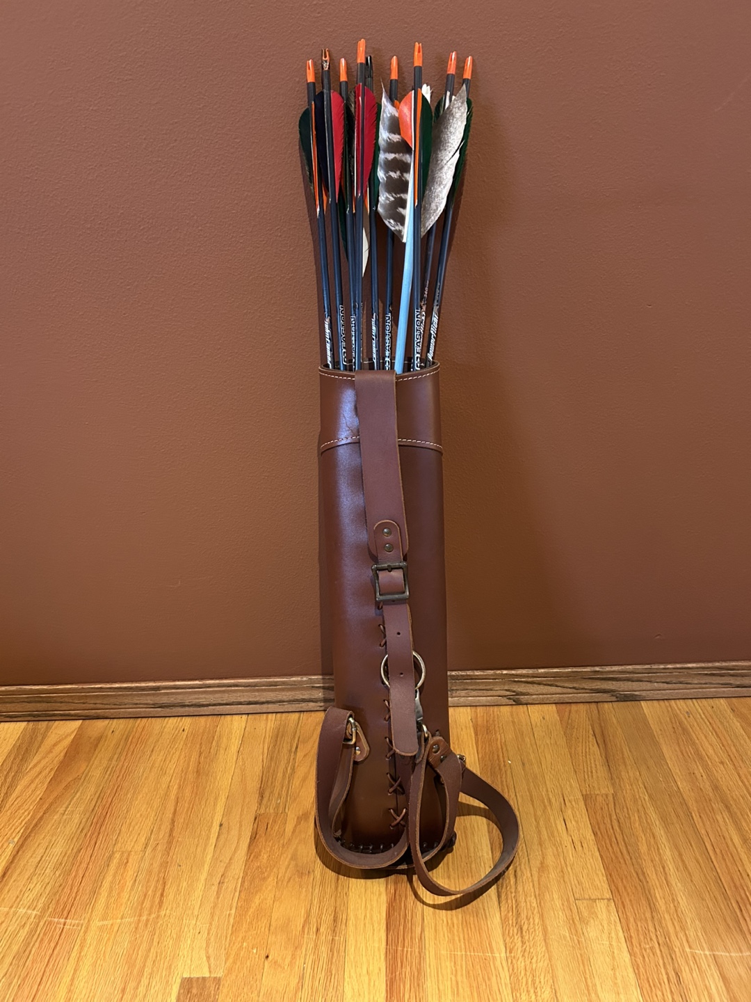 Leather Arrow Quiver with Arrows - photo 2