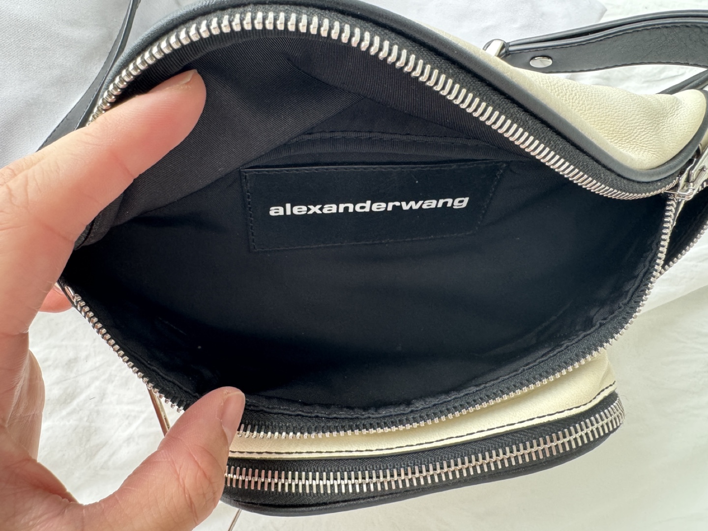 Alexander Wang Leather Belt Bag - photo 4