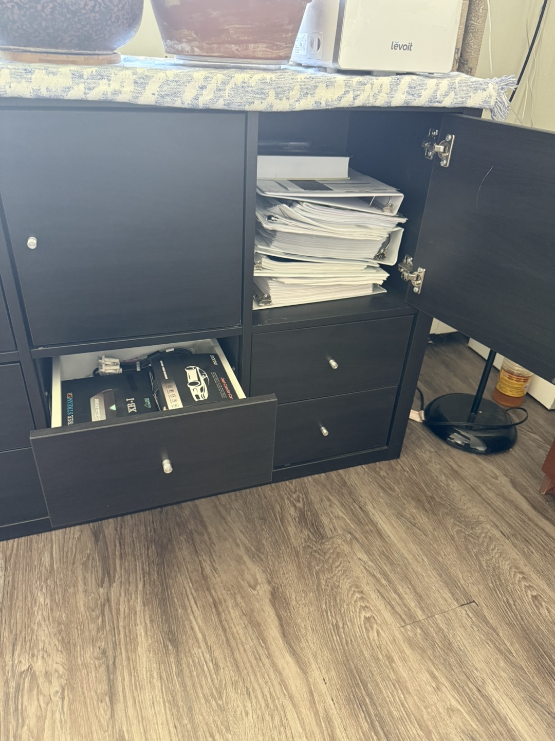 IKEA Kallax 8 Cube Storage Unit - Black-Brown - photo 3