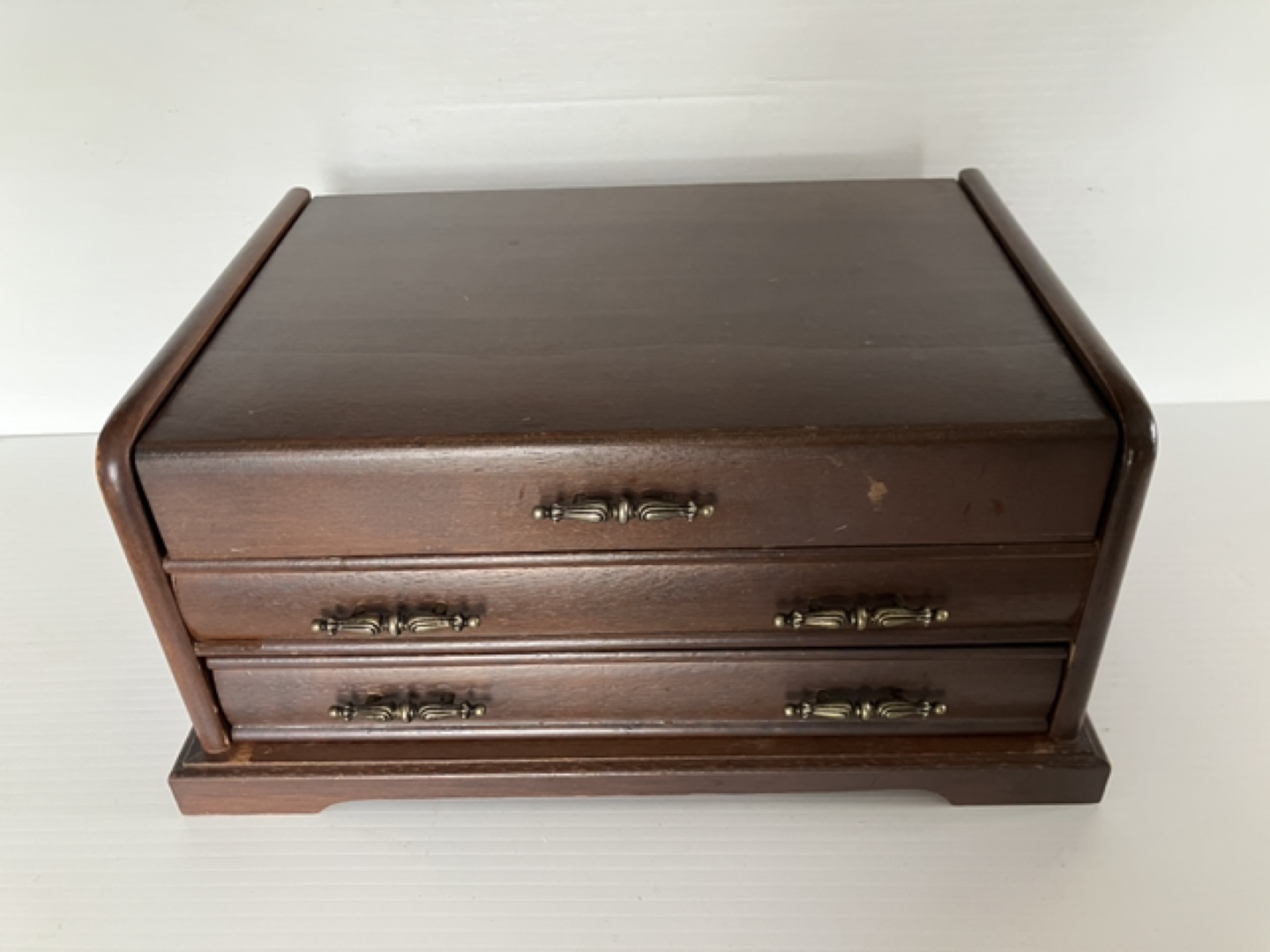 Vintage Wooden Jewellery Box with Mirror - photo 2