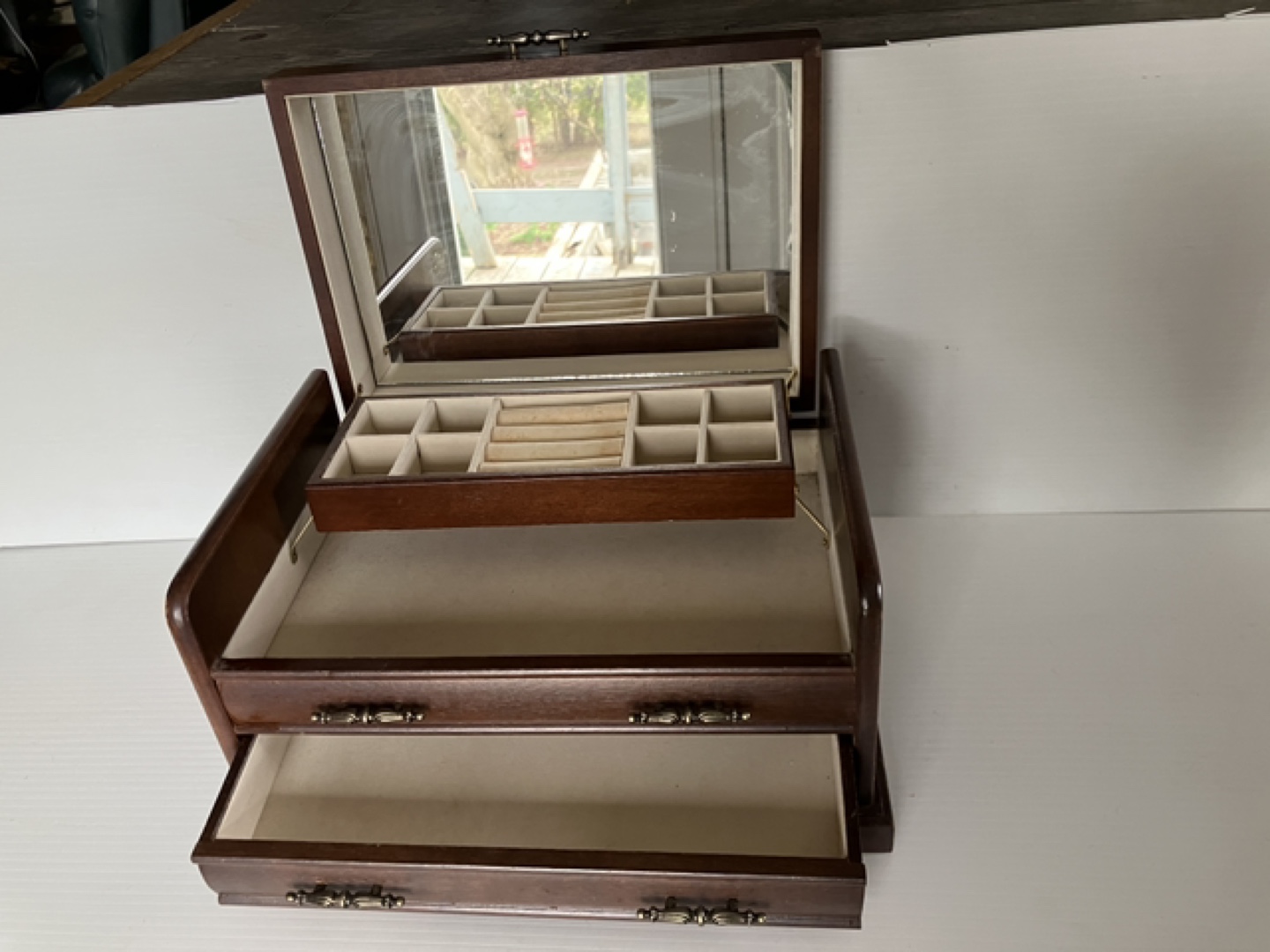 Vintage Wooden Jewellery Box with Mirror - photo 3