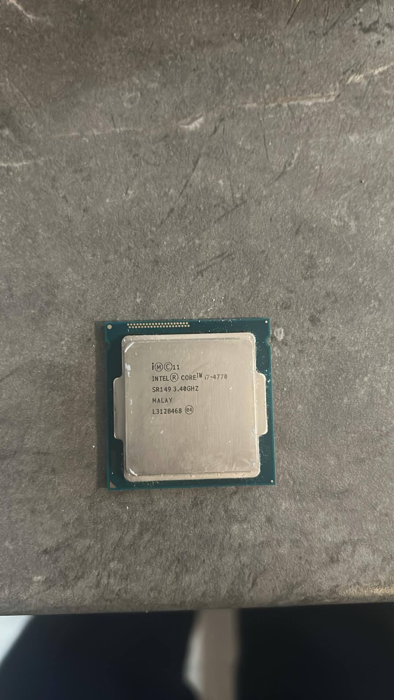 Intel Core i7-4770 CPU and Cooler
