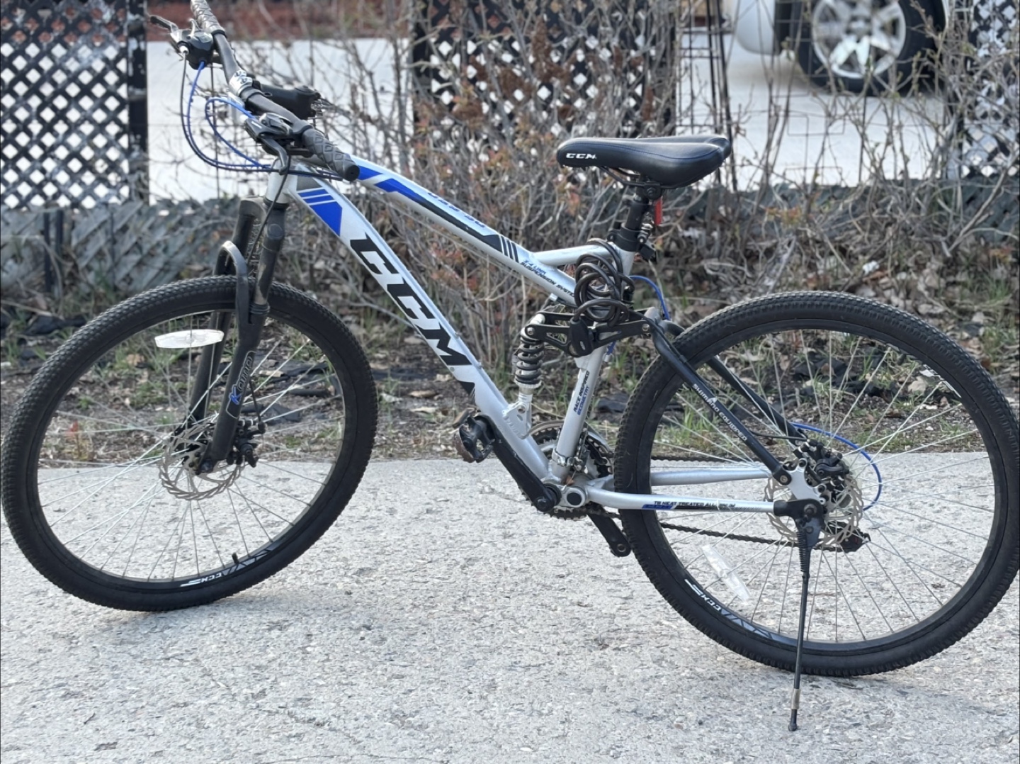 CCM DZ-650 Mountain Bike - photo 2
