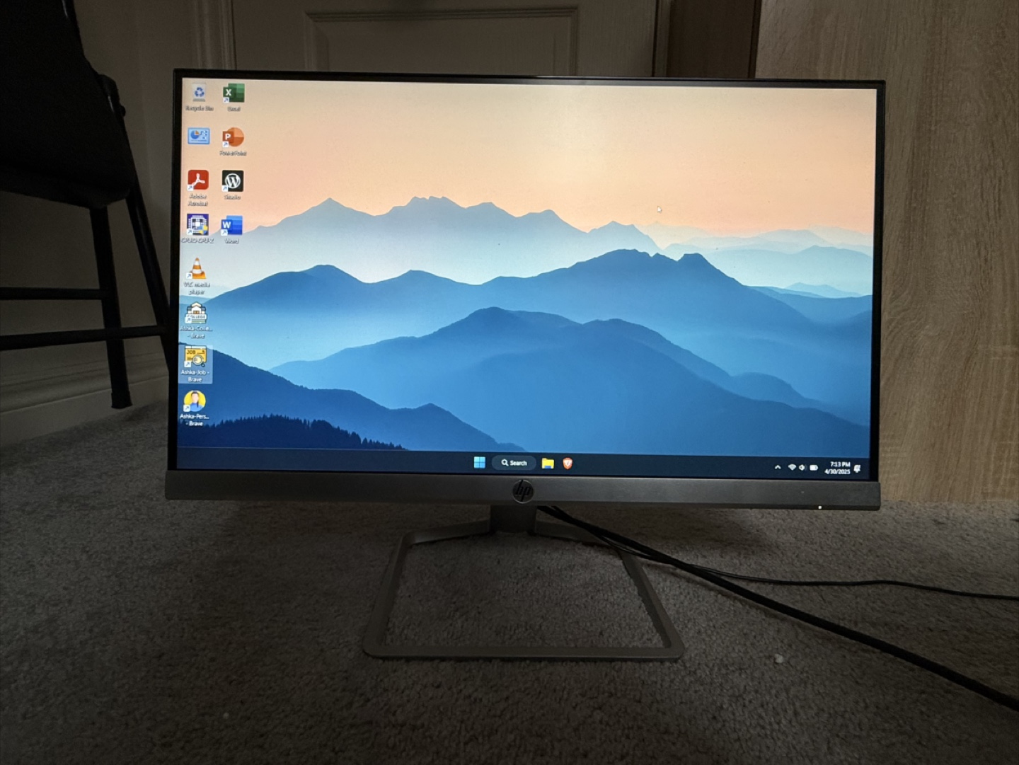 HP 22” FHD Monitor