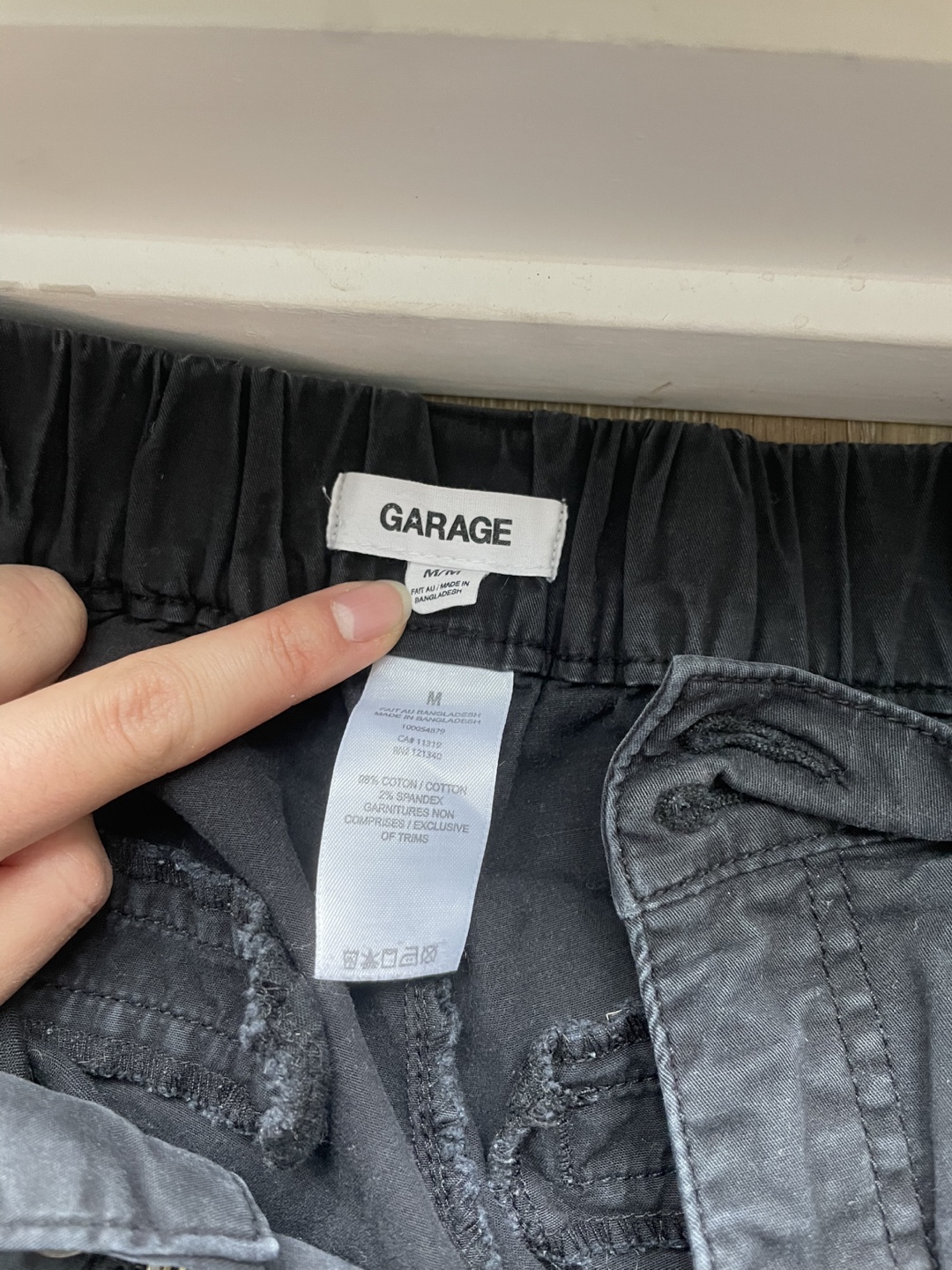 Garage Black Cargo Pants - Size M - photo 3