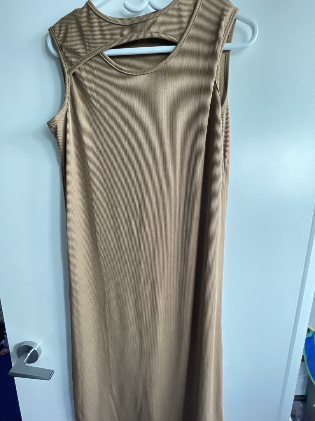 Brown Ribbed Midi Dress with Cutout Detail