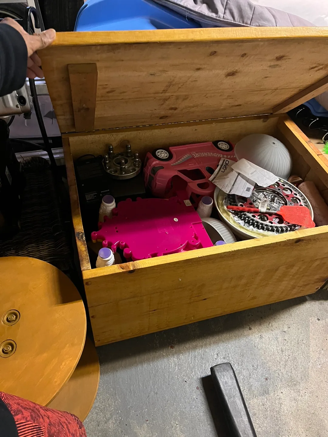 Wooden Storage /bench Chest Toy Box image indicator(2)