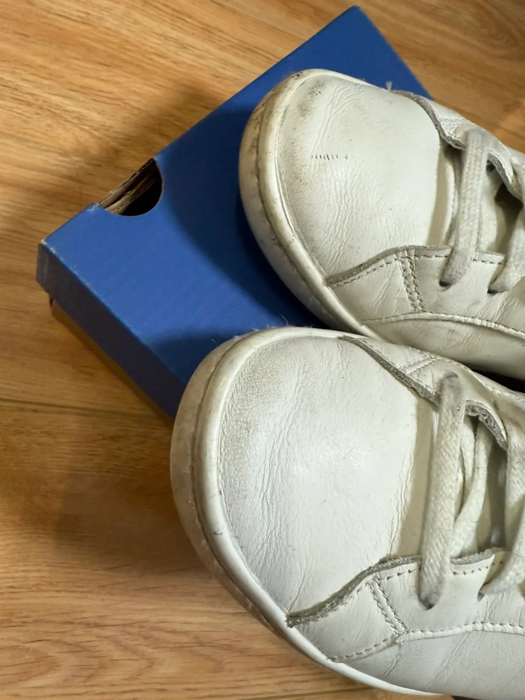 White Leather Keds [Size 7] image indicator(2)