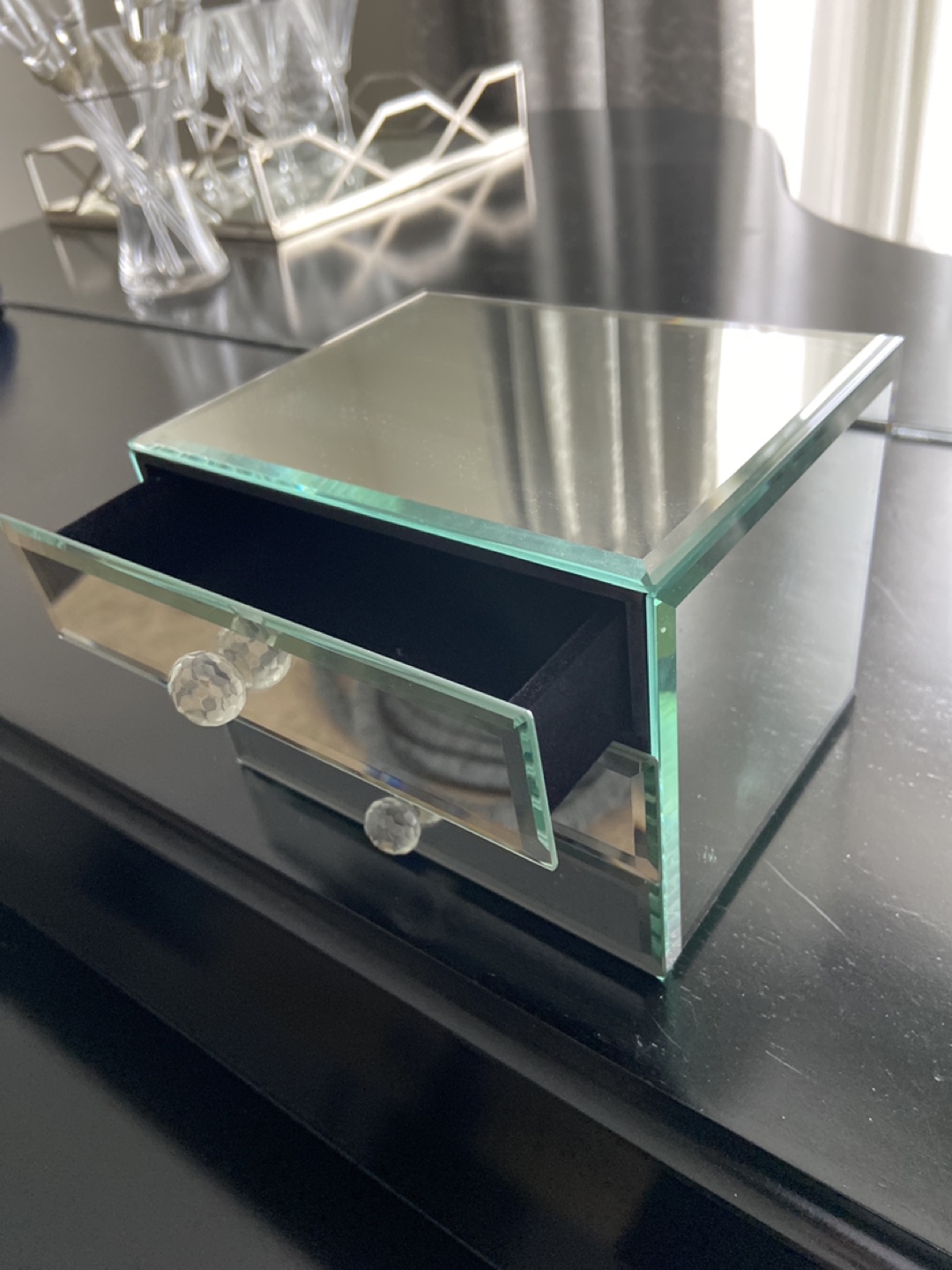 Mirrored Jewellery Box with Three Drawers - photo 3
