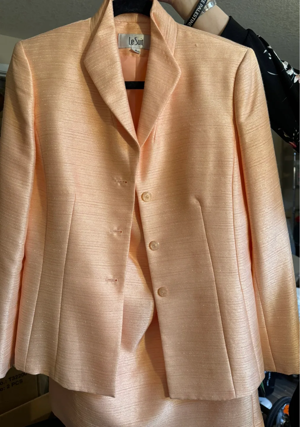 Peach Le Suit Skirt Suit Size 8 thumbnail