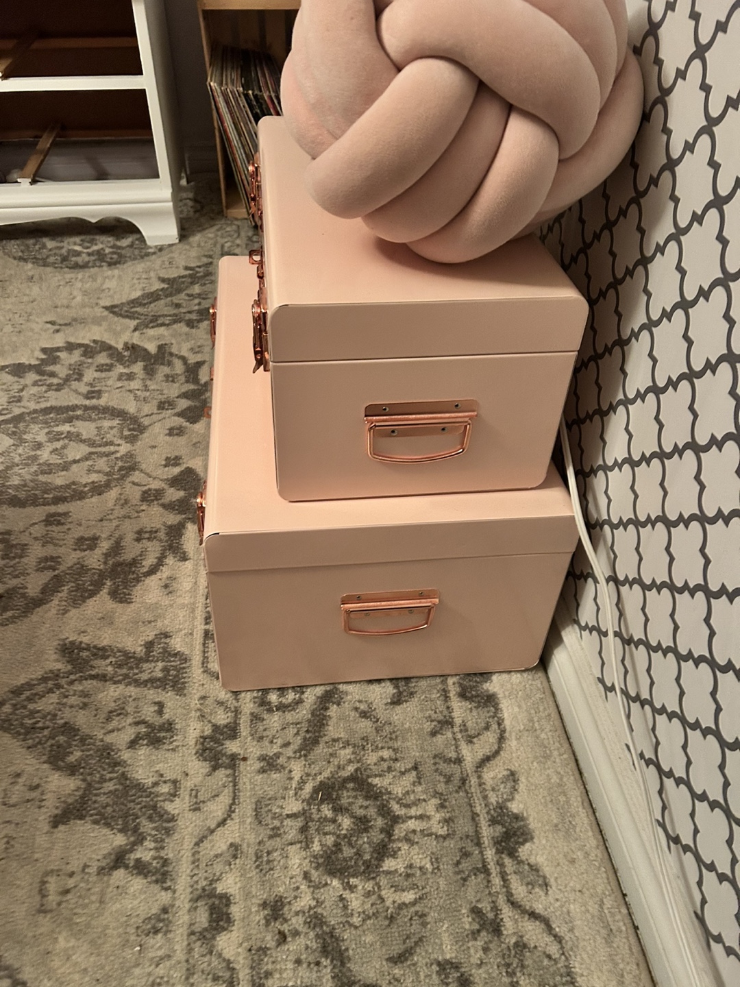 🧡Set of Two Pink Metal Storage Trunks with Rose Gold Accents - photo 4
